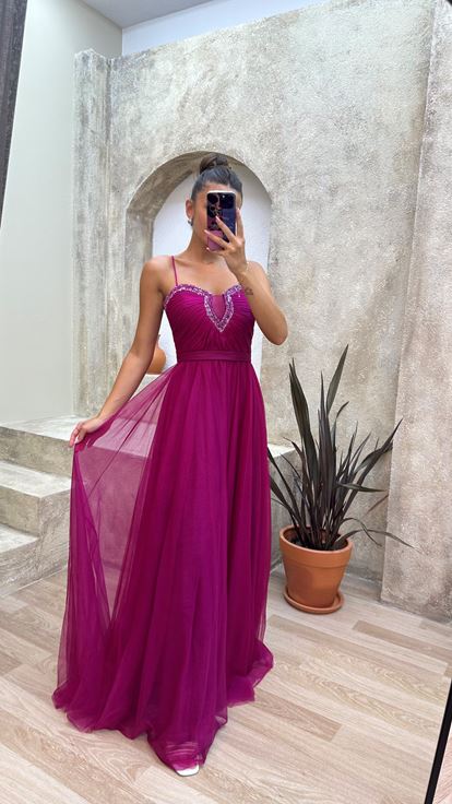 Fuşya İp Askılı Göğüsü İşlemeli Abiye Elbise