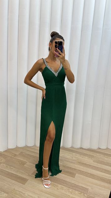 Emerald Bust Embroidered Evening Dress