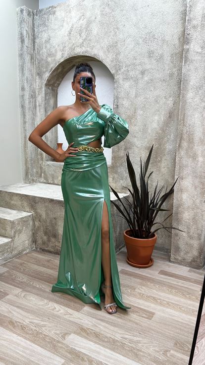 Yeşil Tek Omuz Bel Zincirli Abiye Elbise