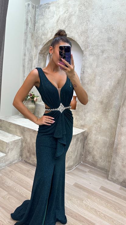 Emerald Green Back And Waist Detail Ruffle Embroidered Design Evening Dress