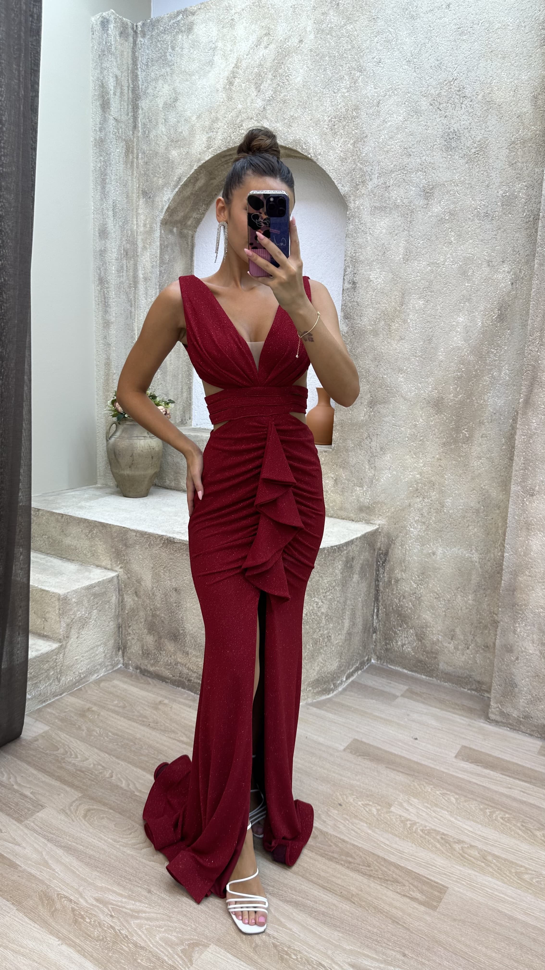 Red V-Neck Waist Stripe Detail Volleyball Design Evening Dress