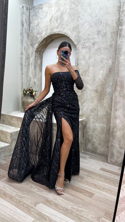 Black Strapless Single Sleeve Embroidered Detail Design Evening Dress