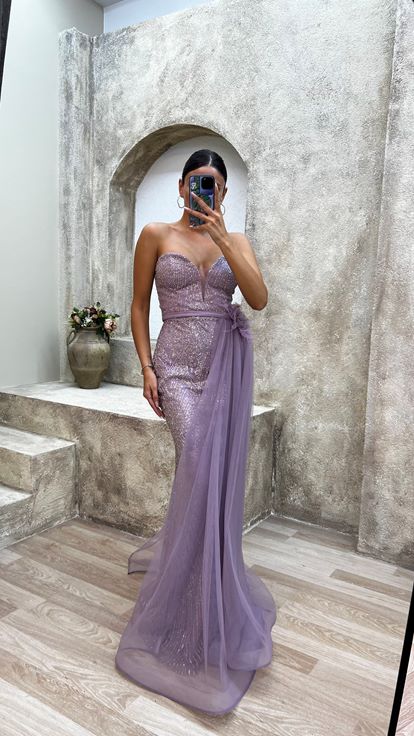 Lilac Strapless Embroidered Detail Feather Floral Design Evening Dress