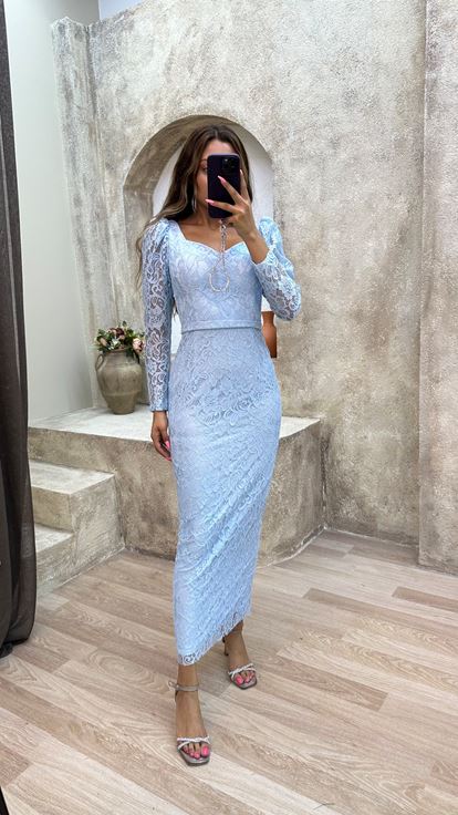 Blue Back Detail Heart Collar Guipure Midiboy Dress
