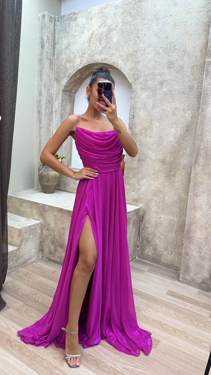 Fuchsia Strapless Detail Pleated Design Satin Evening Dress