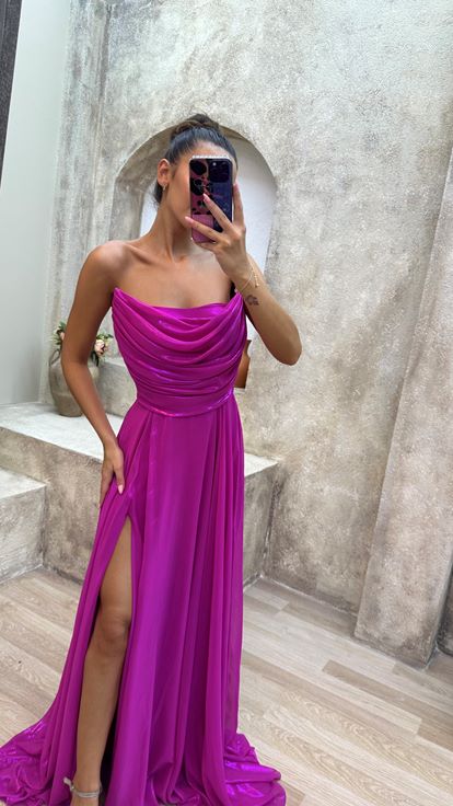 Fuchsia Strapless Detail Pleated Design Satin Evening Dress