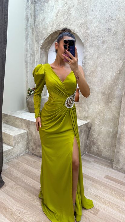 Yellow Single Sleeve Waist Detail Embroidered Draped Evening Dress