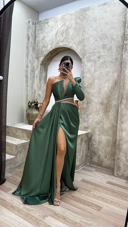 Haki  Tek Kol Bel Detay Yırtmaçlı Abiye Elbise