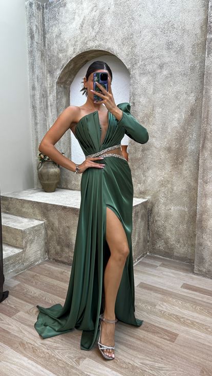 Haki  Tek Kol Bel Detay Yırtmaçlı Abiye Elbise