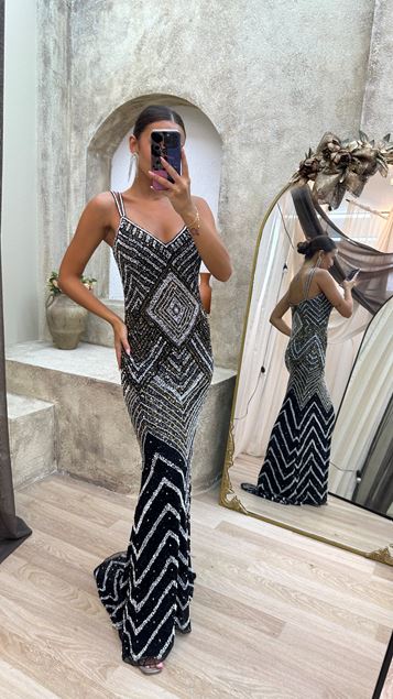 Cinturino in corda grigia Abito speciale ricamato