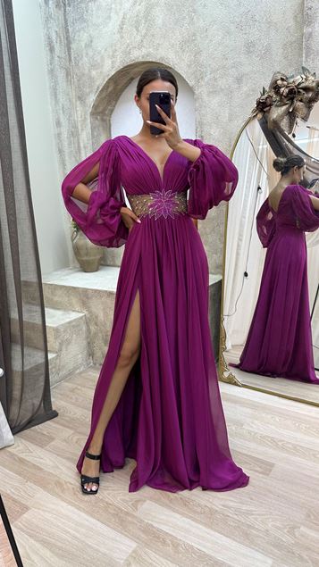 Fuşya Sırt Detay Beli İşlemeli Şifon Abiye Elbise