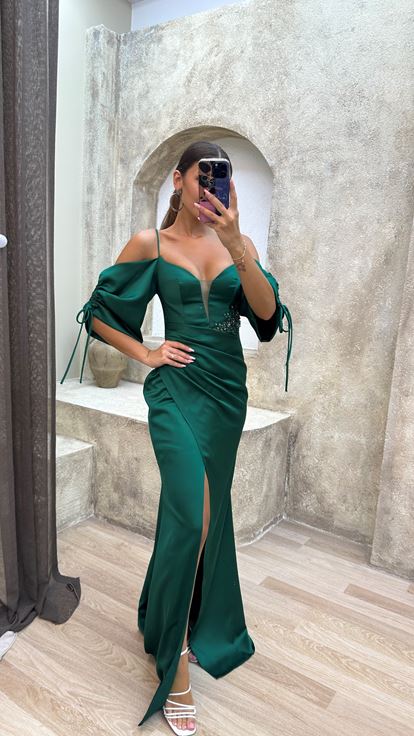 Emerald Green Back Rope Detailed Waist Embroidered Design Evening Dress