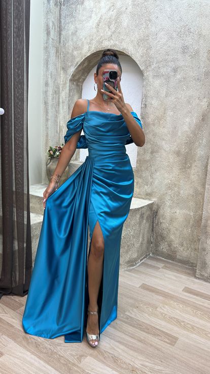 Vestido de noche con cordón de cuerda turquesa