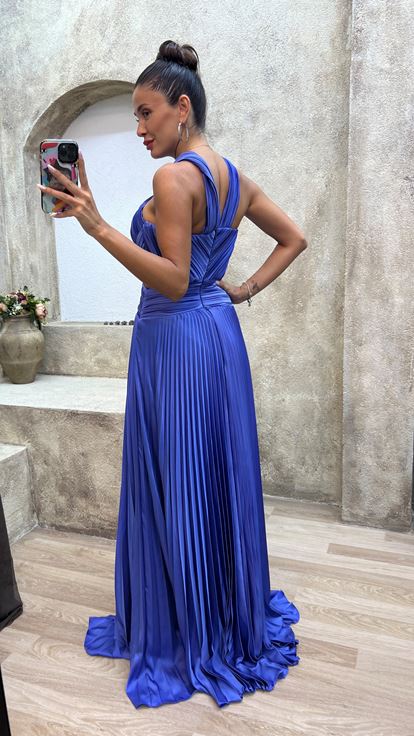 Mavi Sırt Detay Beli Çapraz Pliseli Saten Abiye Elbise