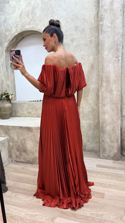 Tile Strapless Pleated Chiffon Evening Dress