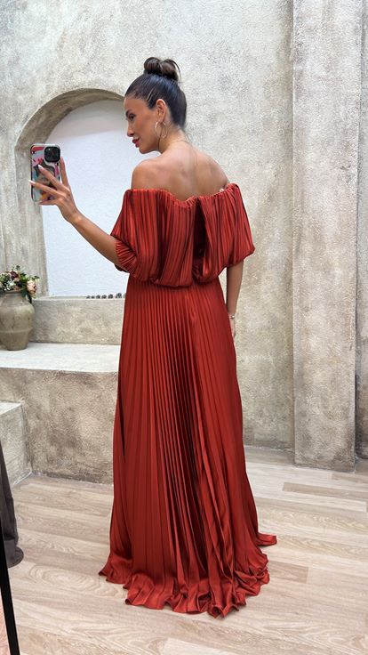 Tile Strapless Pleated Chiffon Evening Dress