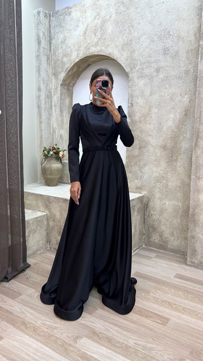Black Waistband Embroidered Waist Satin Hijab Evening Dress