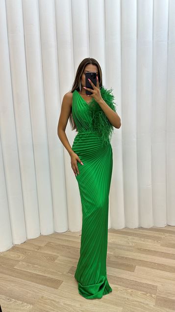 Robe de soirée en satin plissée plissée verte
