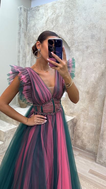 Emerald V Neck Transparent Detail Tulle Evening Dress