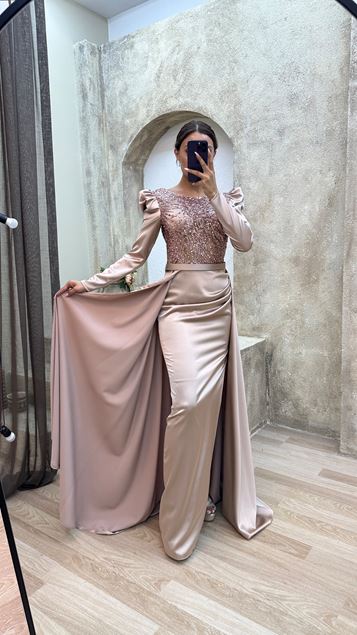 Pudra Göğsü İşlemeli Omuz Detay Abiye Elbise