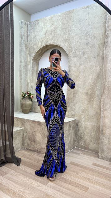 Saks Special Embroidered Design Evening Dress