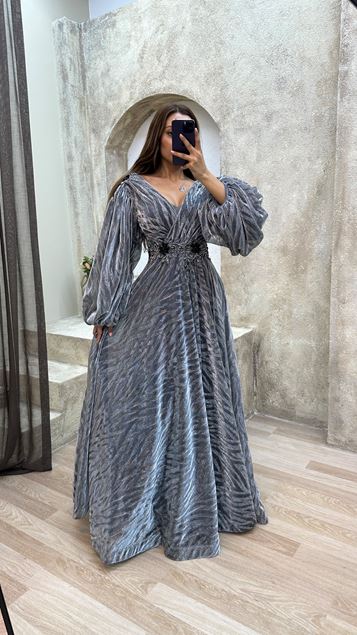 Gri Balon Kol İşlemeli Abiye Elbise