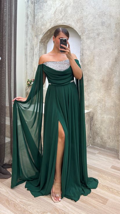 Vestido de noche de talla grande bordado en el pecho sin tirantes esmeralda