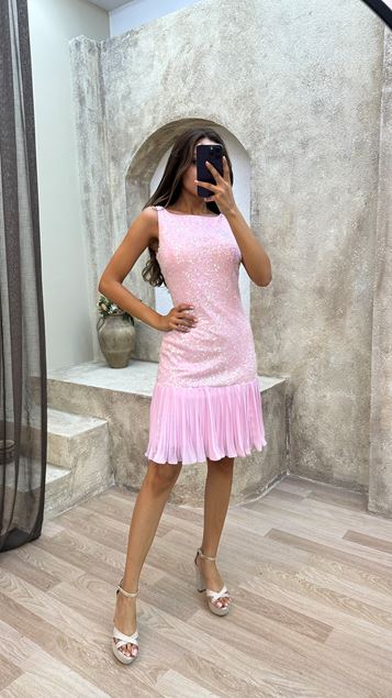 Pink Pleated Embroidered Detail Design Dress