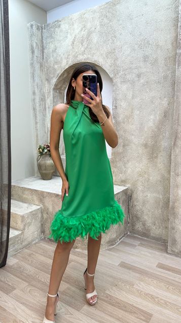 Yeşil Boyun Detay Tüy Detay Mini Elbise