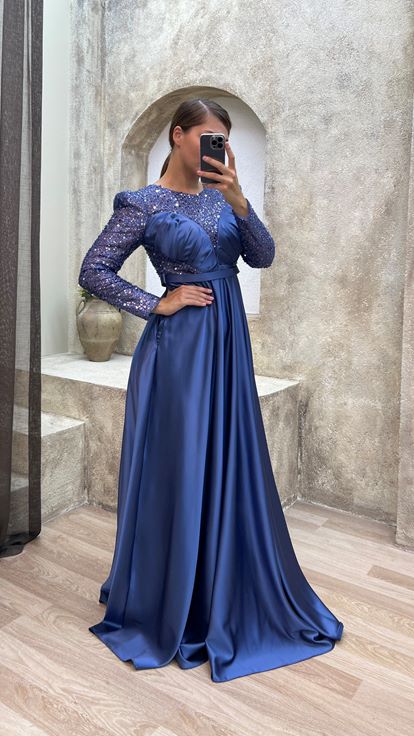 Sax Bust Sequin Embroidery Detail Design Satin Plus Size Evening Dress