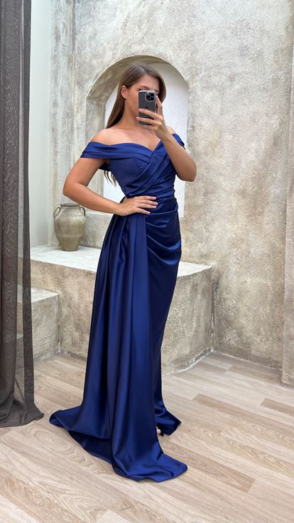 Navy Blue Boat Neck Waist Detail Design Satin Plus Size Evening Dress