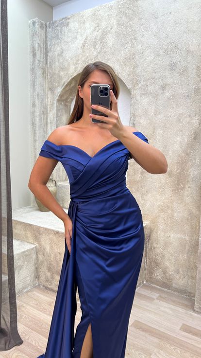 Navy Blue Boat Neck Waist Detail Design Satin Plus Size Evening Dress