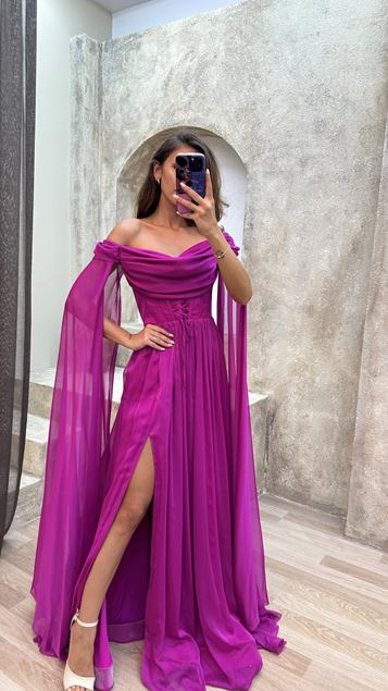 Fucsia Abito da sera dettaglio spalla