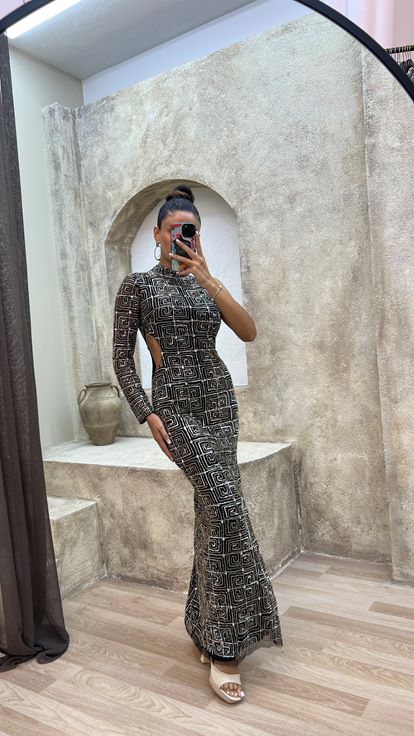 Black Special Embroidery Detail Design Evening Dress