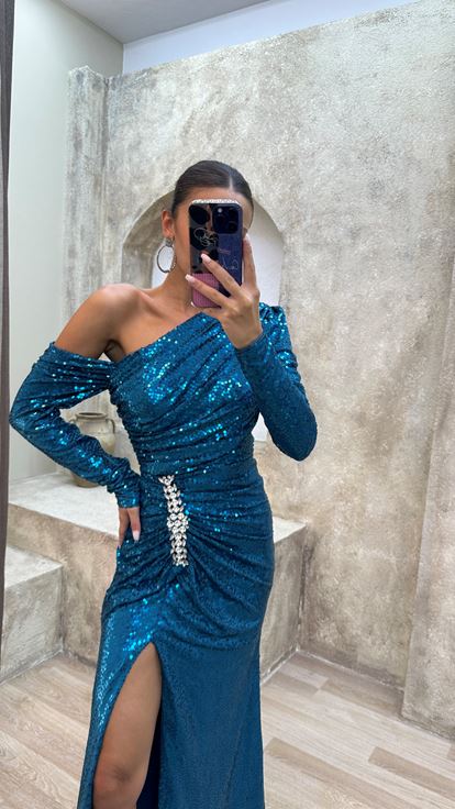 Turquoise Turquoise Single Shoulder Waist Stone Embroidered Design Sequin Dress Dress