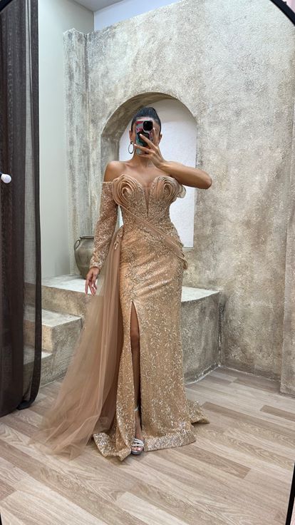 Powder Single Sleeve Breast Detail Embroidered Special Design Evening Dress