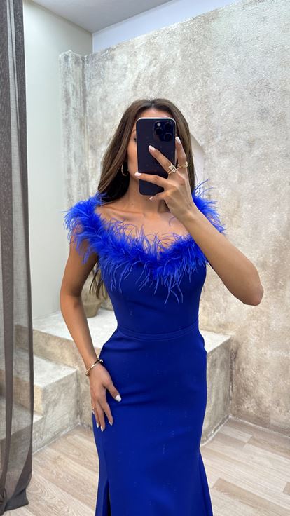 Saks Göğsü Tüy Detay Abiye Elbise