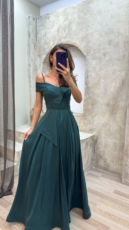 Smerald Green Rope Cint Offert Croat Collar Design Design Dress Abito Da Sera