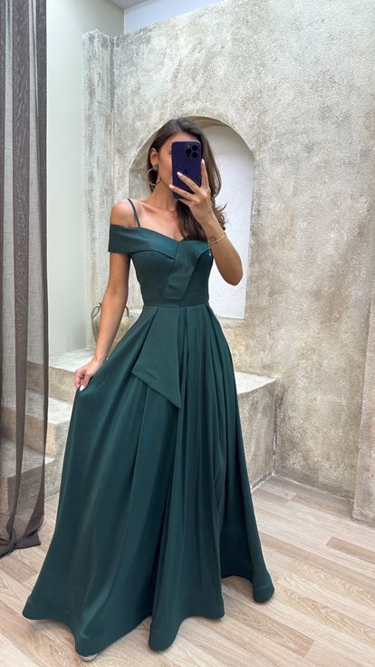 Smerald Green Rope Cint Offert Croat Collar Design Design Dress Abito Da Sera