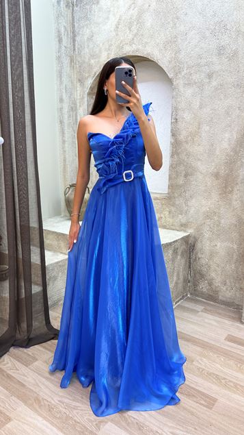 Blue One Shoulder Tulle Détail Robe de soirée ceinturée