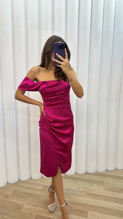Fuşya Tek Omuz Drapeli Elbise