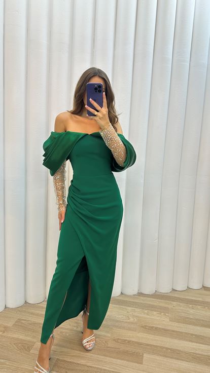 Emerald Boat Neck Tulle Sleeved Evening Dress
