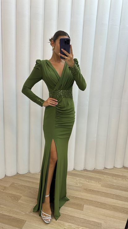 Haki V -Neck Waist Detail Drapeli Design Evening Dress