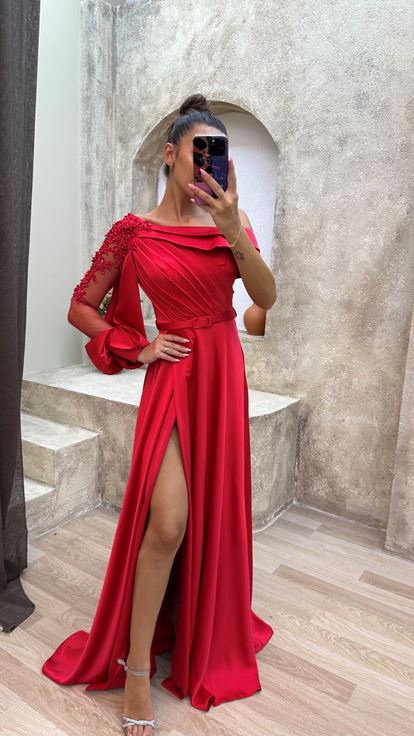 Red Single Sleeve Flower Processing Detail Drape Design Evening Dress