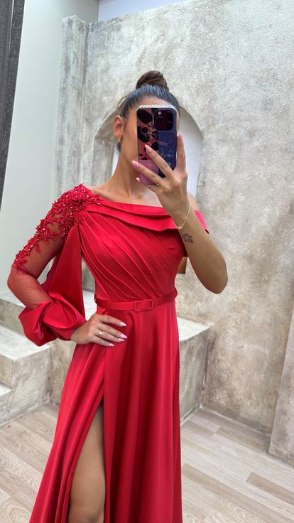 Red Single Sleeve Flower Processing Detail Drape Design Evening Dress