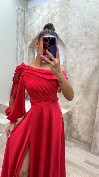 Red Single Sleeve Flower Processing Detail Drape Design Evening Dress