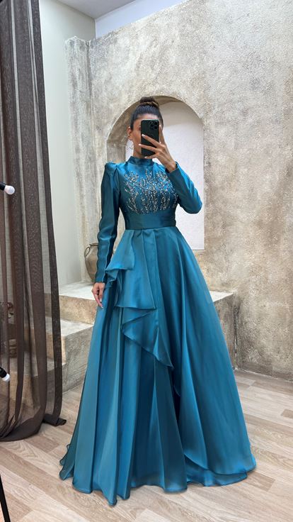 Turquoise Balloon Sleeve Flywheel Detail Belt Design Tulle Dress
