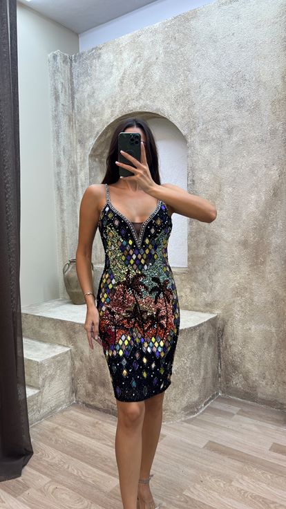 Siyah İp Askılı Desenli Özel İşlemeli Tasarım Elbise