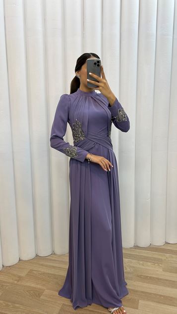 Lila Beli Çapraz Detay İşlemeli Tasarım Abiye Elbise