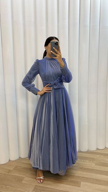 İndigo Göğsü Pliseli Beli Fiyonk Detay Tasarım Abiye Elbise